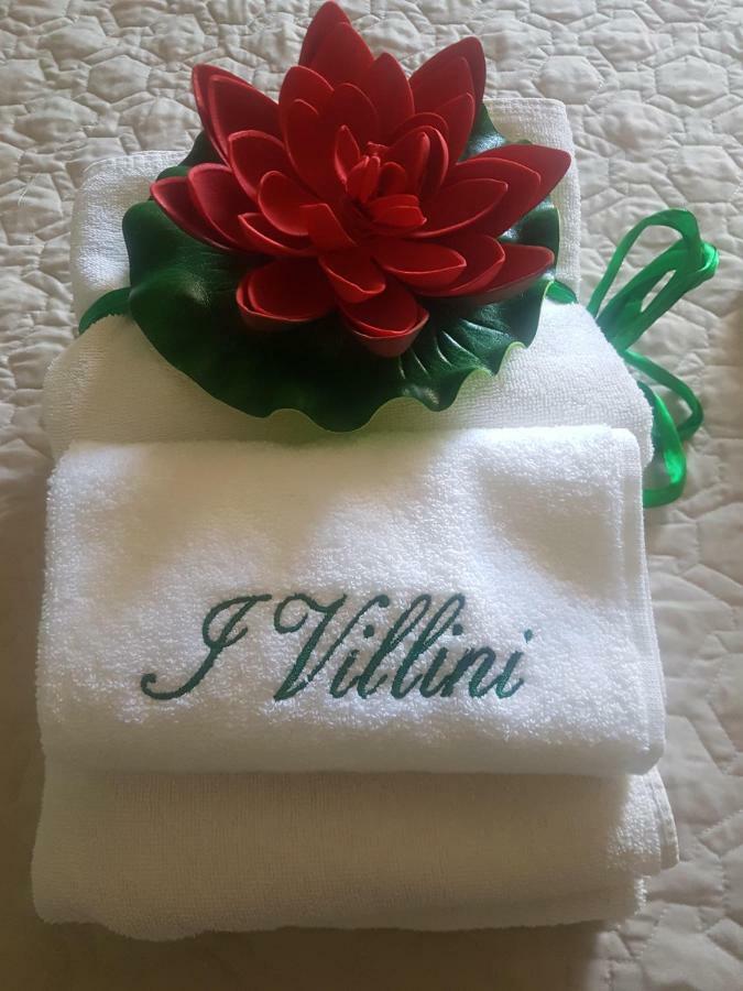 I Villini Affittacamere Fiumicino Exterior foto